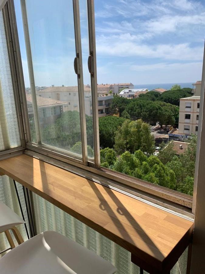 L'Appart Frejus Plage Екстериор снимка